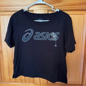 ASICS Women's Black Short Sleeve Tee